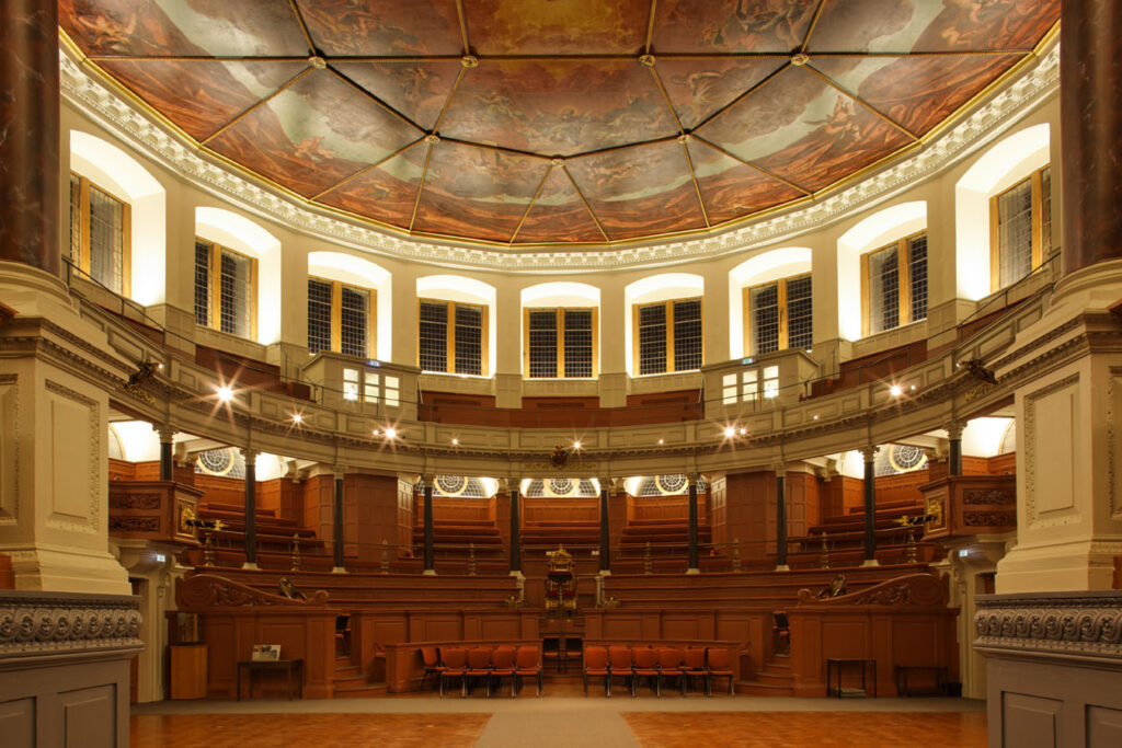 Sheldonian-Theatre - summit venues for Oxford Sustainable Finance Summit 2022